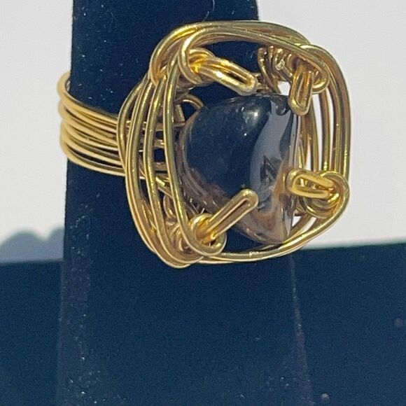 🔥 NATURAL ONYX  WIREWRAPPED GENUINE GEMSTONE CHUNKY RING 🔥 - Picture 5 of 7